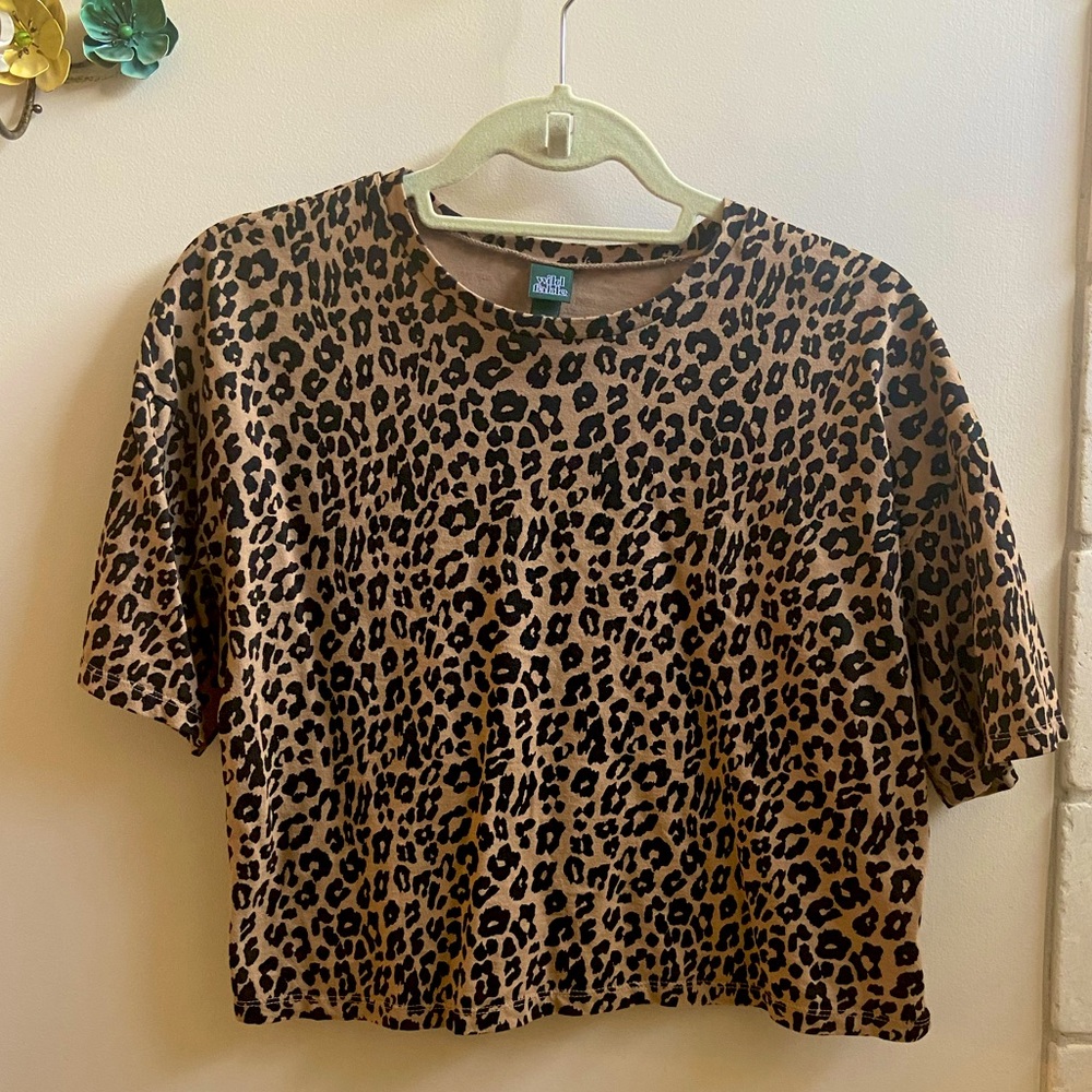 Wild fable Cheetah cropped Tee🐆